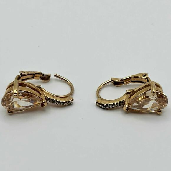 Stunning Gold Teardrop Crystal Earrings - Picture 3 of 3